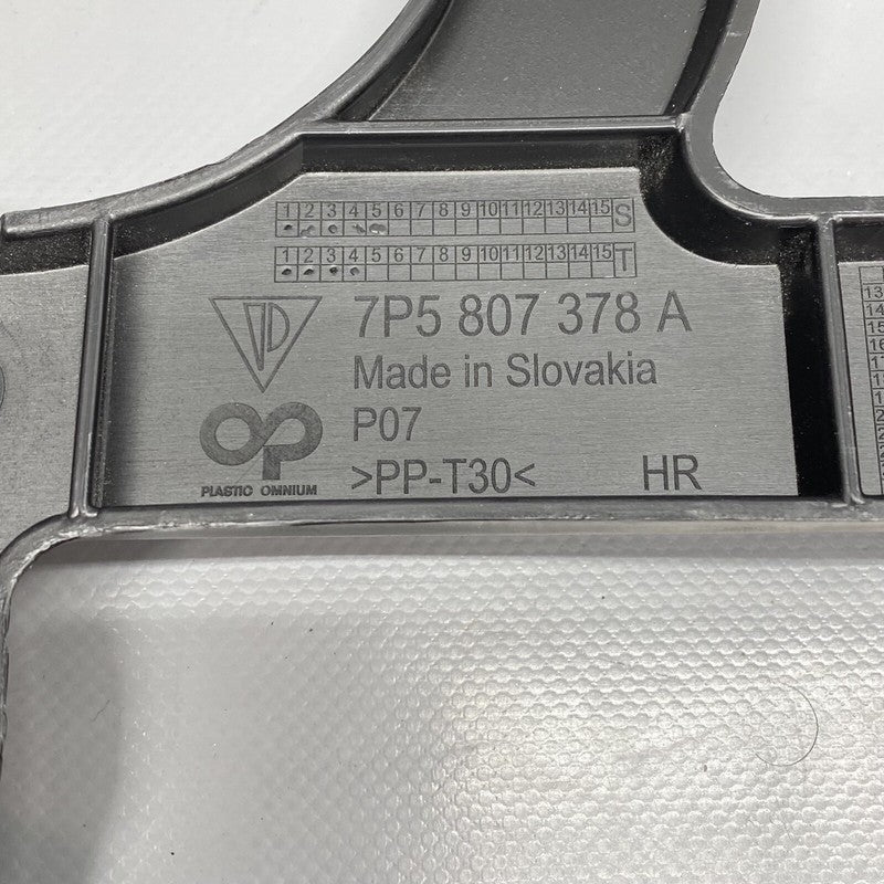 7P5807378A PORSCHE CAYENNE BUMPER GUIDE RIGHT REAR 2011 2012 2013 2014  OEM 7P5807378A