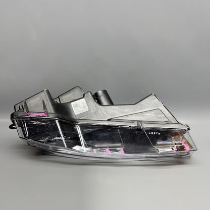 1077392-00-F TESLA MODEL 3 FOG LIGHT RIGHT PASSENGER 2017 2018 2019 2020 2021 2022 OEM 3 PIN