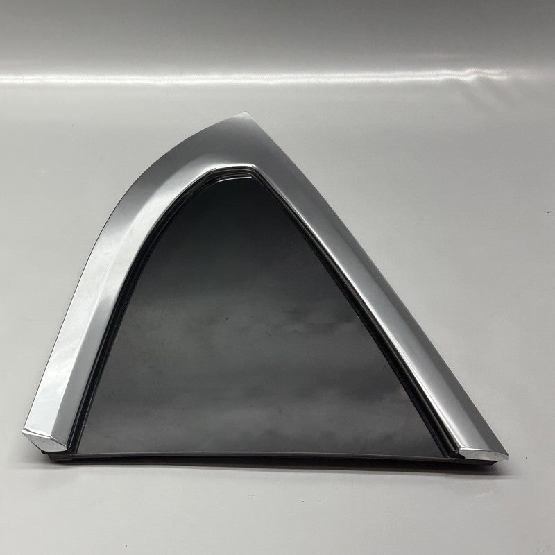 1034907 TESLA MODEL X QUARTER GLASS RIGHT REAR 2016 2017 2018 2019 2020 OEM 1034907