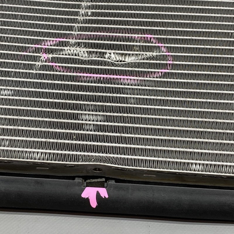 1077082-00-C TESLA MODEL 3 COOLING RADIATOR 1077082-00-C 2017 2018 2019 2020 OEM