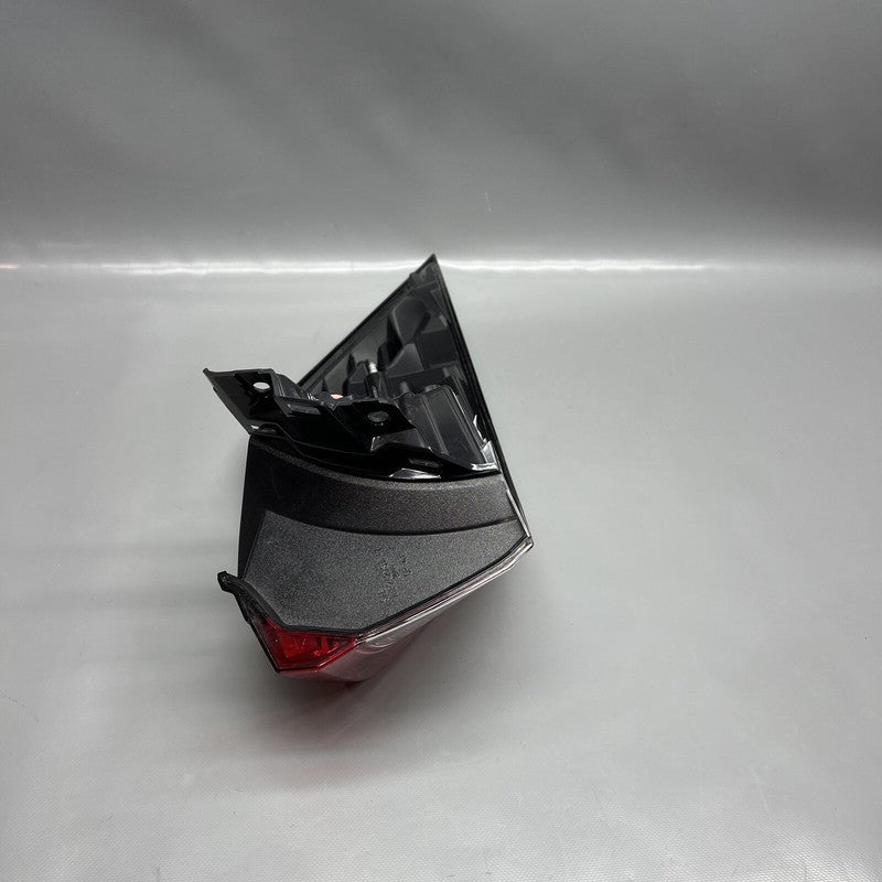 81560-0R09000 TOYOTA RAV4 TAIL LIGHT LEFT DRIVER 2019 2020 2021 OEM 81560-0R09000