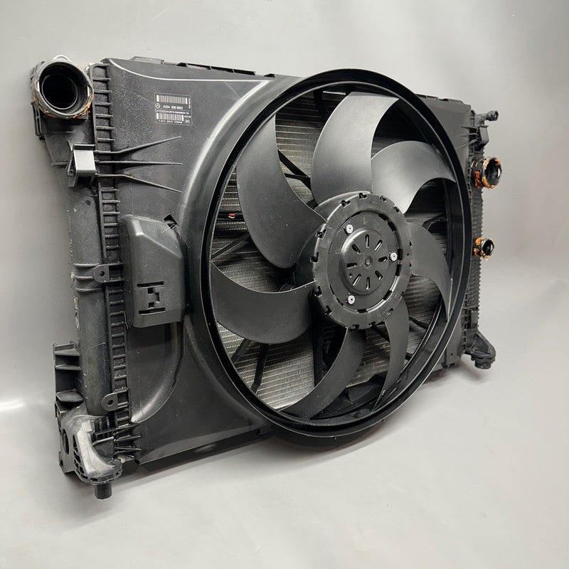 A2049066802 MERCEDES BENZ C250 COOLING RADIATOR FAN 2012 2013 2014 OEM A2049066802