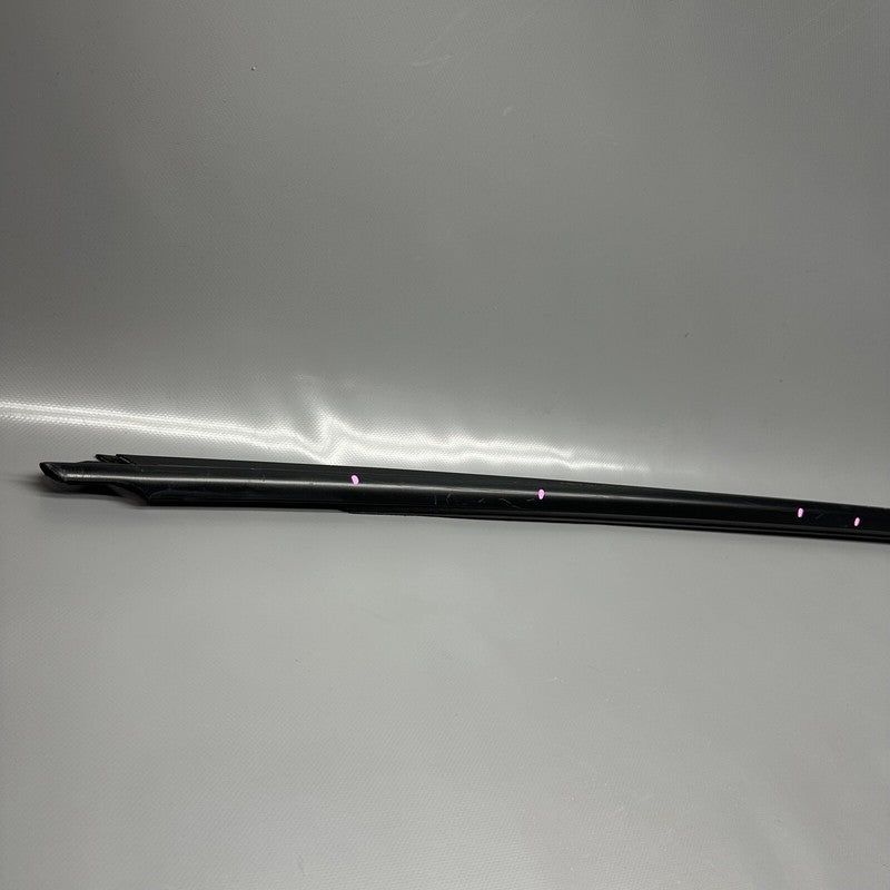 99153708601 PORSCHE 911 CAYMAN 718 DOOR MOLDING RIGHT FRONT 2017-2023 OEM 99153708601