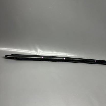 99153708601 PORSCHE 911 CAYMAN 718 DOOR MOLDING RIGHT FRONT 2017-2023 OEM 99153708601