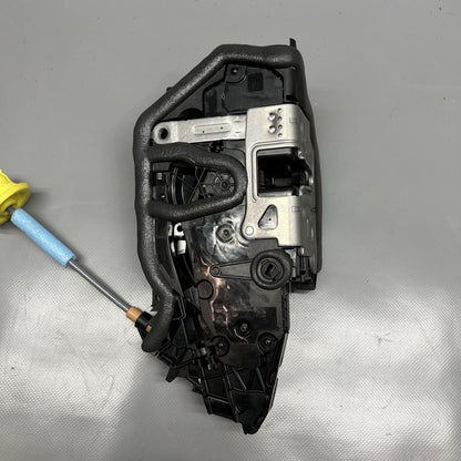 5A160C4 BMW X1 DOOR LOCK RIGHT REAR 2023 2024 2025 OEM 5A160C4