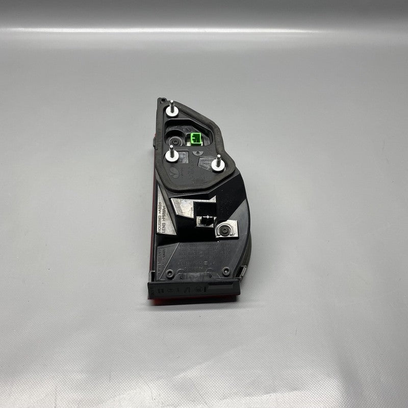 HK83-15K272-AA JAGUAR F-PACE INNER TAIL LIGHT HK83-15K272-AA 2017 2018 2019 OEM 