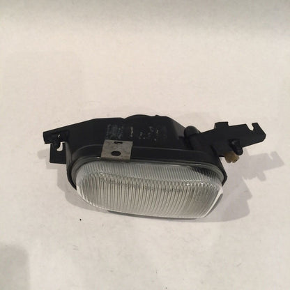 151000-00 MERCEDES BENZ CL500 FOG LIGHT RIGHT PASSENGER 151000-00 2000 2001 2002 2003 OEM