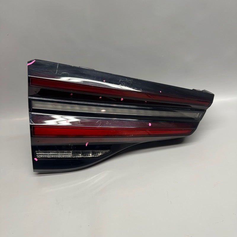 BMW X3 TAIL LIGHT INNER LEFT DRIVER 2022 2023 OEM 3946305506