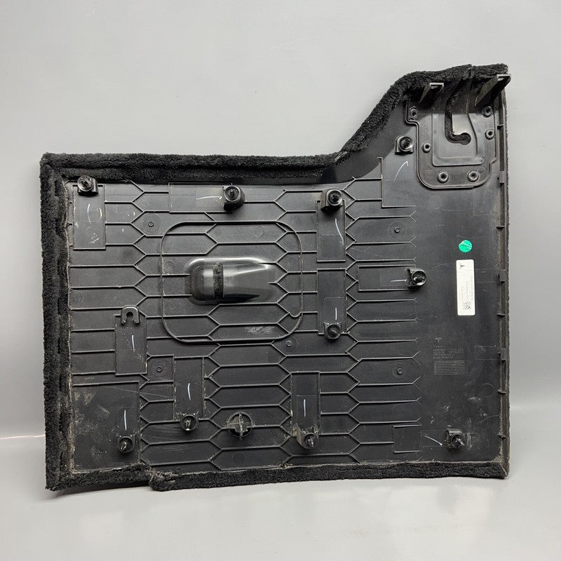 1582461-00-D TESLA MODEL S 2ND ROW SEAT BACK COVER RIGHT 2021 2022 2023 OEM 1582461-00-D