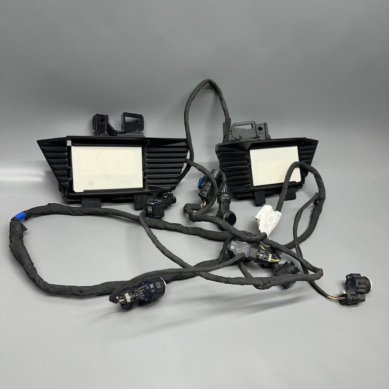 A2135403393 MERCEDES BENZ E300 REAR BUMPER HARNESS WITH BLIND SPOT AND SENSORS 2017 18 2019