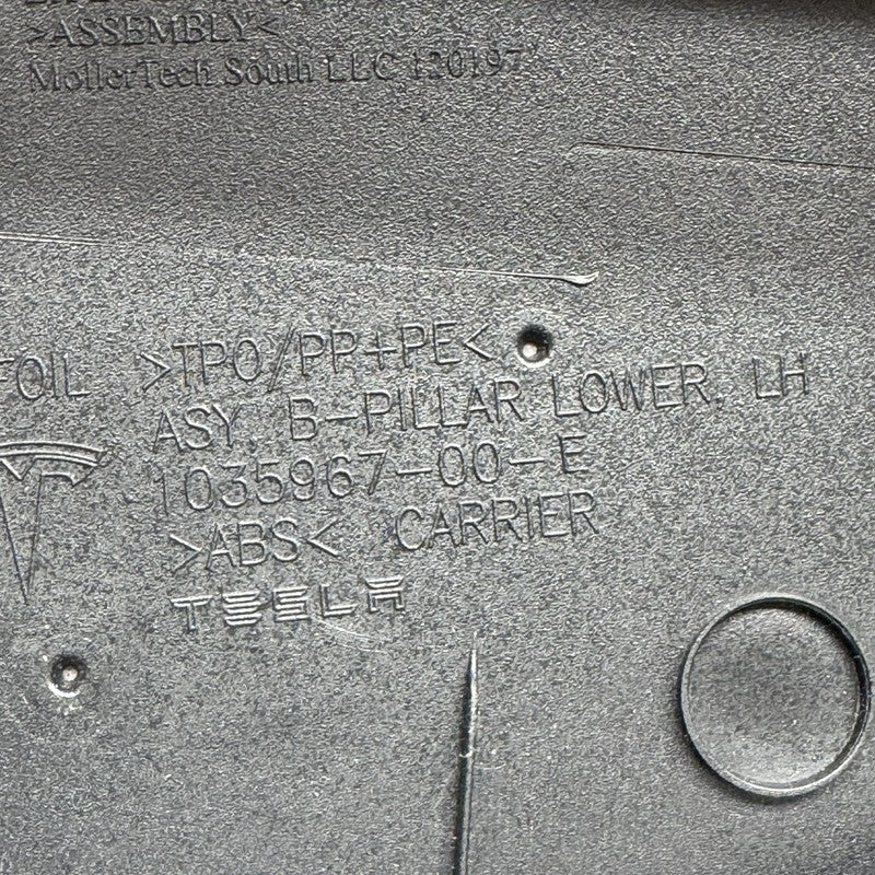 1035967-00-E TESLA MODEL X B-PILLAR LOWER TRIM LEFT 2016 2017 2018 2019 2020 OEM 1035967-00-E