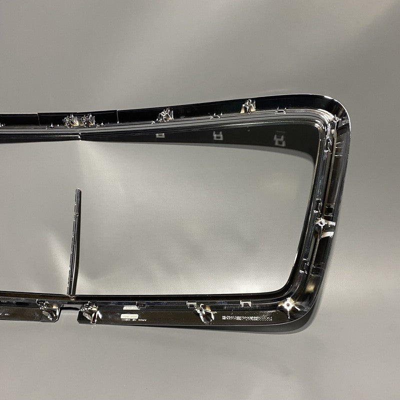 36A853667 BENTLEY BENTAYGA GRILLE CHROME FRAME  36A853667 2017 2018 2019 2020 OEM