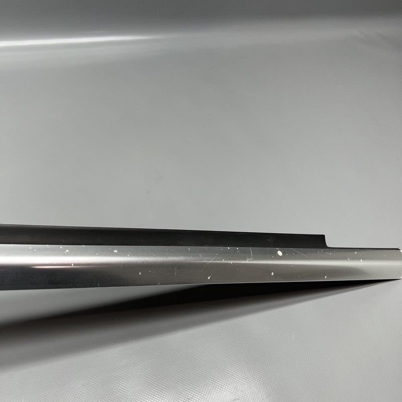A2927250165 MERCEDES BENZ GLE 450 DOOR WINDOW MOLDING LEFT FRONT 2015 16 17 18 2019 OEM