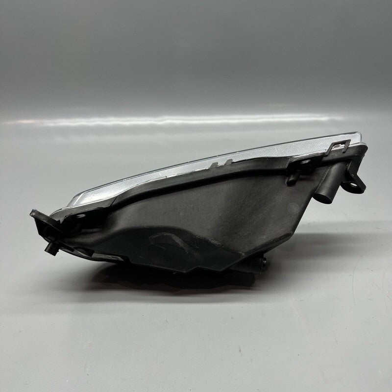 VOLVO XC 90 FOG LIGHT LEFT DRIVER LED 2016 2017 2018 2019 OEM 32337365