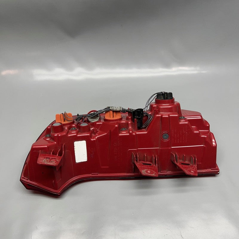 KIA TELLURIDE TAIL LIGHT LEFT DRIVER 2020 2021 2022 LED OEM 92401-S9