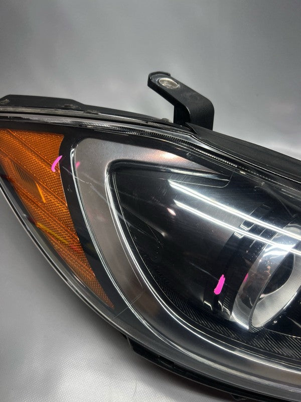 HYUNDAI ELANTRA HEADLIGHT RIGHT PASSENGER 2017 2018 HALOGEN OEM