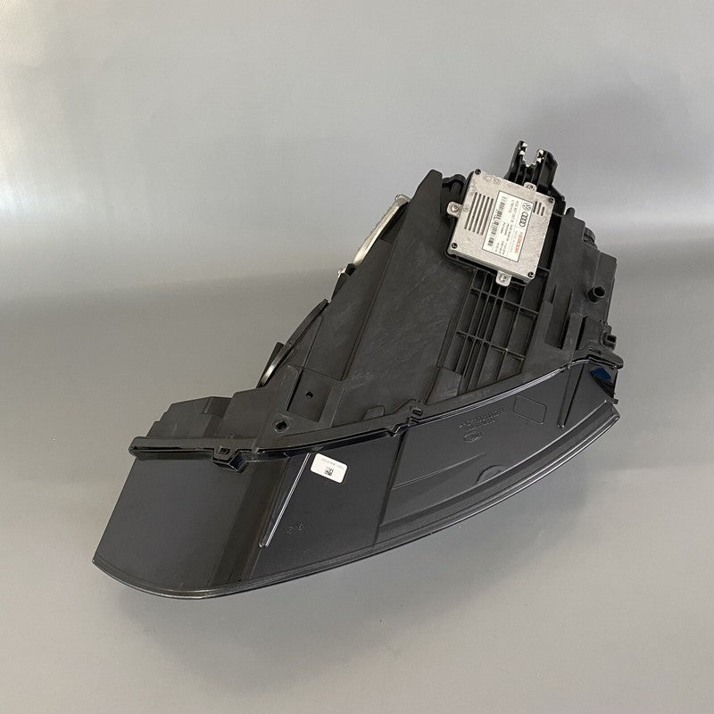 8U0941006E AUDI Q3 HEADLIGHT RIGHT PASSENGER 8U0941006E XENON LED 2016 2017 OEM 