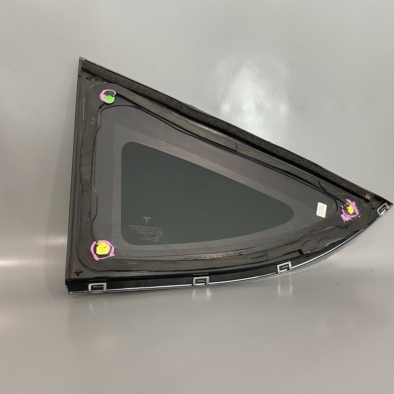 1034906-80-F TESLA MODEL X QUARTER GLASS LEFT REAR 1034906-80-F 2016 2017 2018 2019 2020 OEM