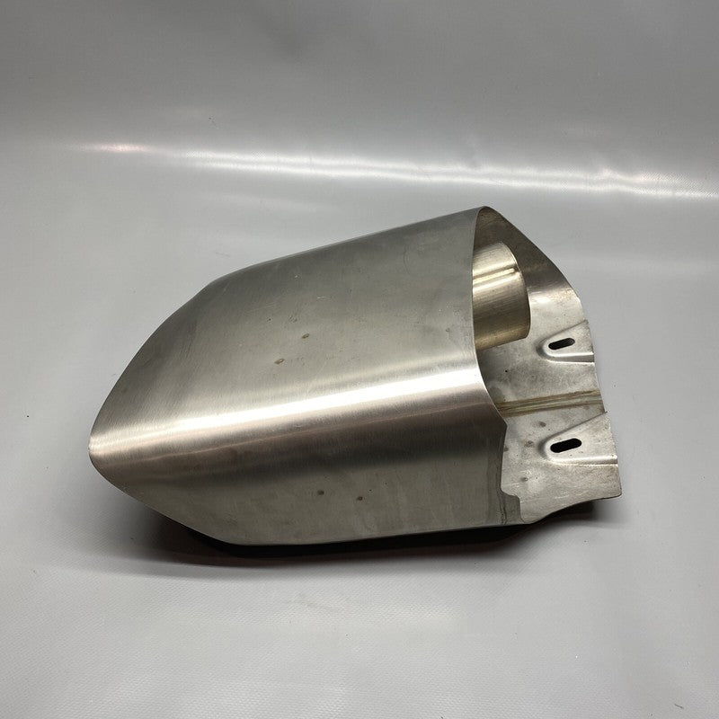 95B253681 PORSCHE MACAN S EXHAUST TAIL PIPE TIP LEFT 95B253681 2019 2020 2021 OEM