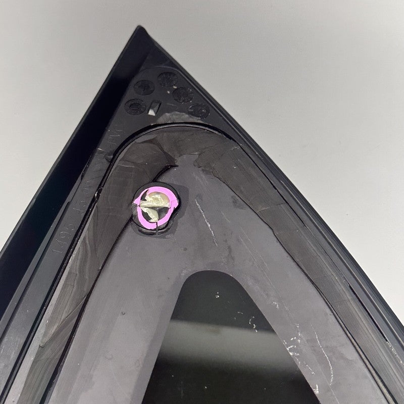 1495741-00-E TESLA MODEL Y QUARTER GLASS RIGHT REAR 2020 2021 2022 2023 OEM 1495741-00-E