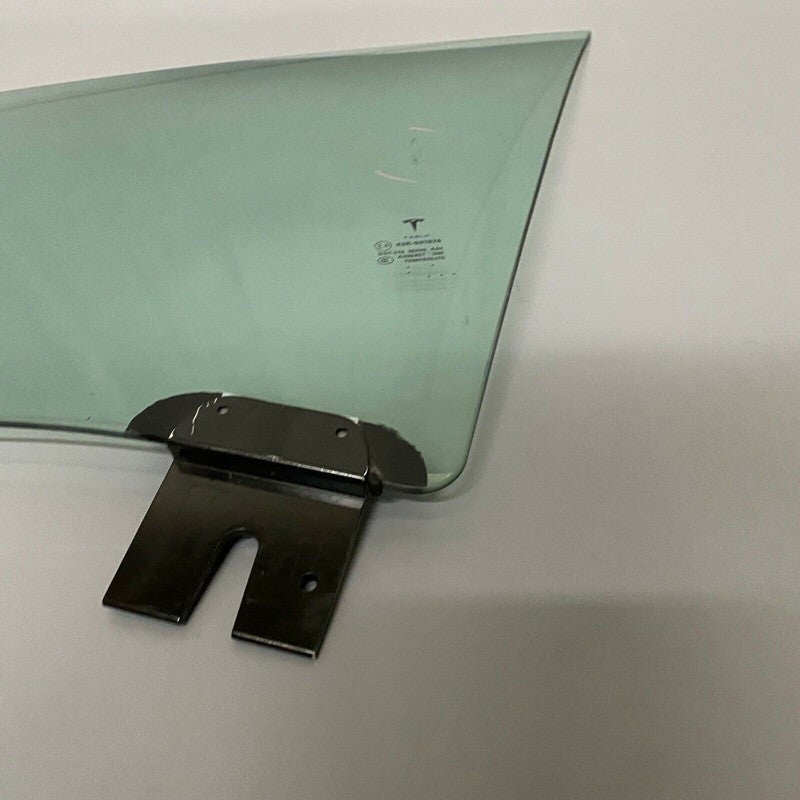43R-001074 TESLA MODEL S LEFT FRONT DOOR GLASS 2012 2013 2014 2015 2016 2017 2018 2019 OEM