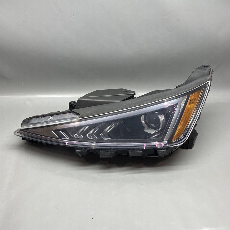 HYUNDAI ELANTRA HEADLIGHT LEFT DRIVER 92101-F3 HALOGEN 2019 2020 OEM