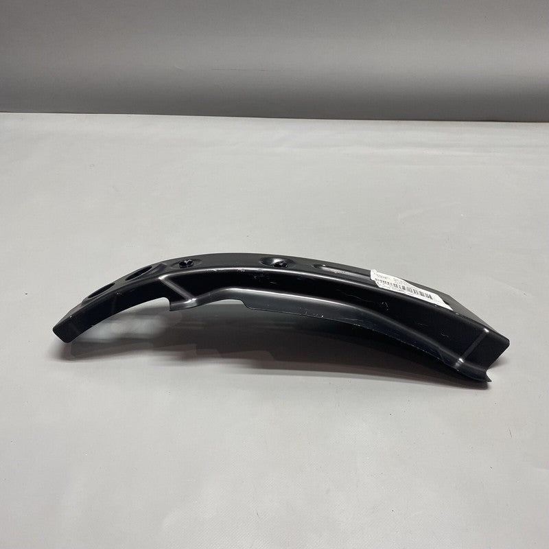 95B803136AY PORSCHE MACAN A-PILLAR FENDER FRONT PLATE 95B803136AY 2016 17 18 19 20 21 2022 