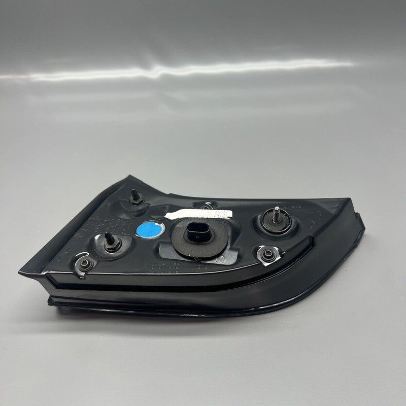 TESLA MODEL Y,3 TAIL LIGHT TRUNK LEFT 2018 2019 2020 2021 2022 OEM 107