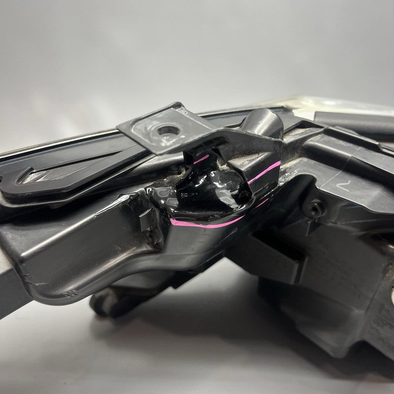 TOYOTA CAMRY HEADLIGHT LEFT DRIVER 2018 2019 2020 3 STRIPE DRL