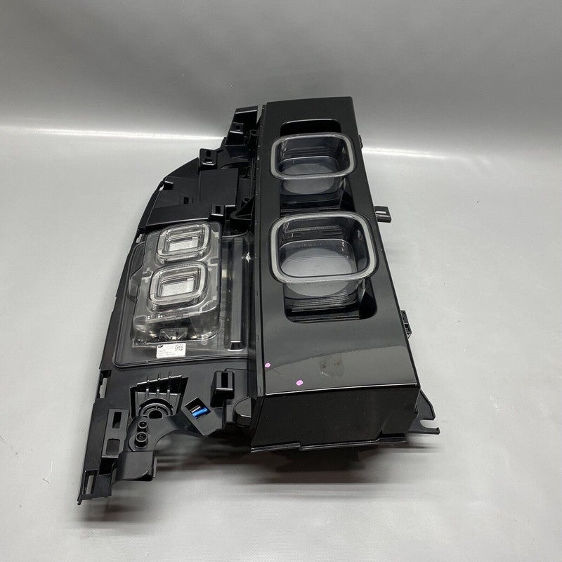 L8B2-13405-DD LAND ROVER TAIL LIGHT LEFT DRIVER 2020 2021 2022 OEM L8B2-13405-DD