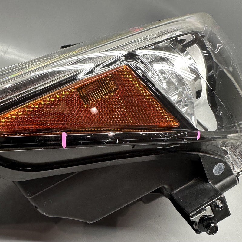 Q50 INFINITI Q50 HEADLIGHT RIGHT PASSENGER 2014 2015 2016 2017 LED OEM 