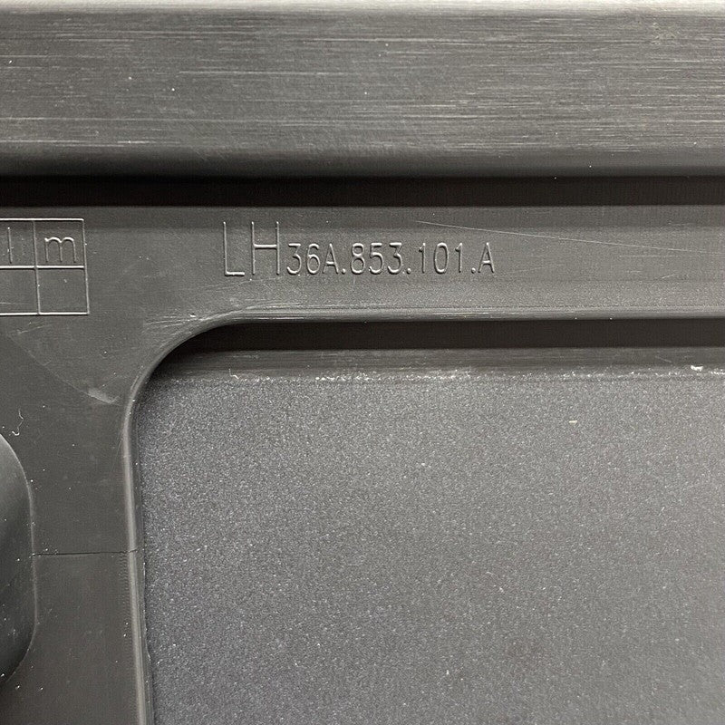 BENTLEY BENTAYGA DOOR MOLDING LEFT FRONT 36A853071 2017 2018 2019 2020
