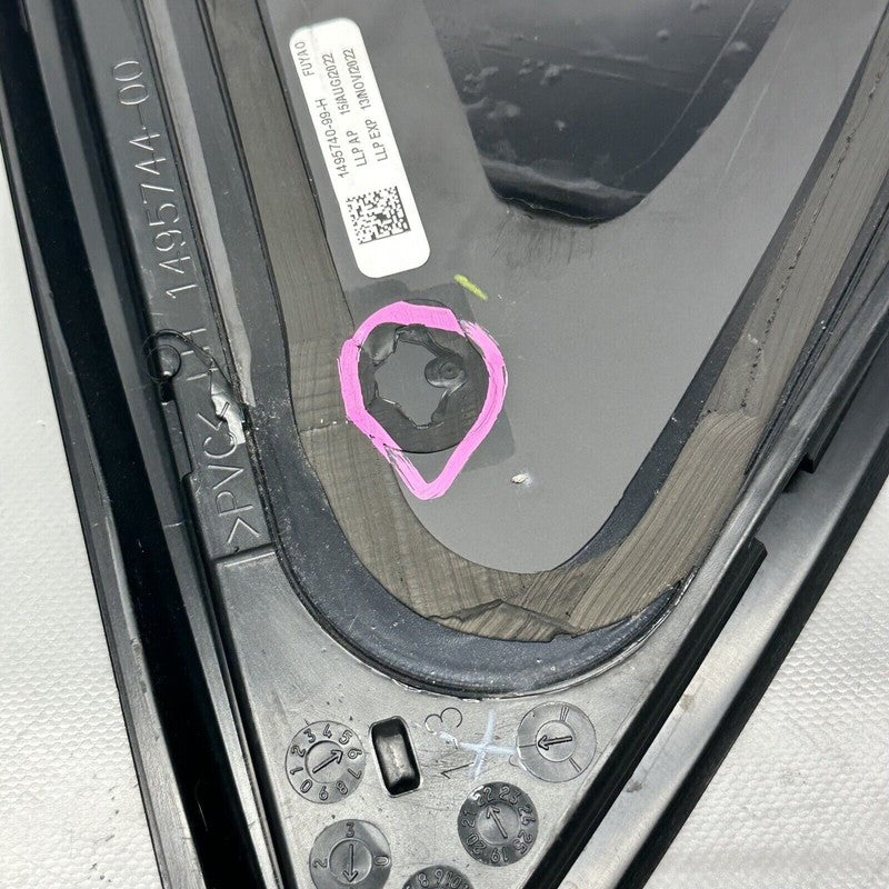 1495740-99-H TESLA MODEL Y QUARTER GLASS LEFT DRIVER 2020 2021 2022 2023 OEM 1495740-99-H