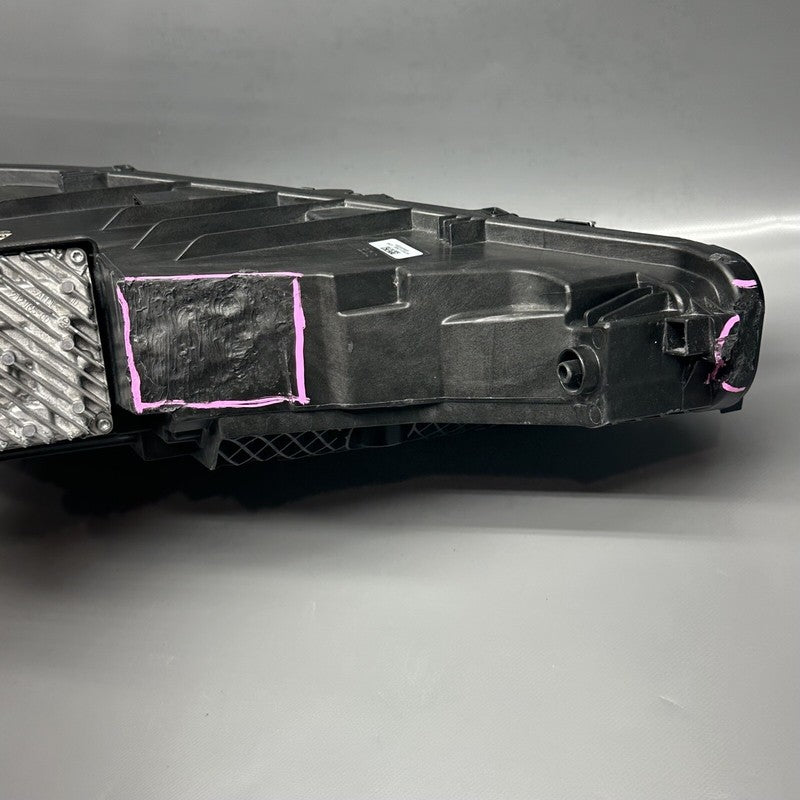 AUDI E-TRON GT HEADLIGHT LEFT DRIVER LASER 2022 2023 DAMAGED OEM 4J394