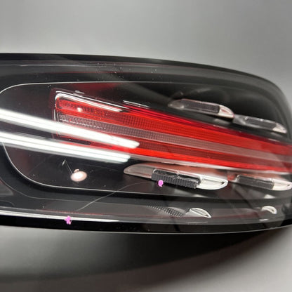 982945096N PORSCHE 718 BOXSTER CAYMAN TAIL LIGHT RIGHT PASSENGER 2019 2020 2021 2022 2023