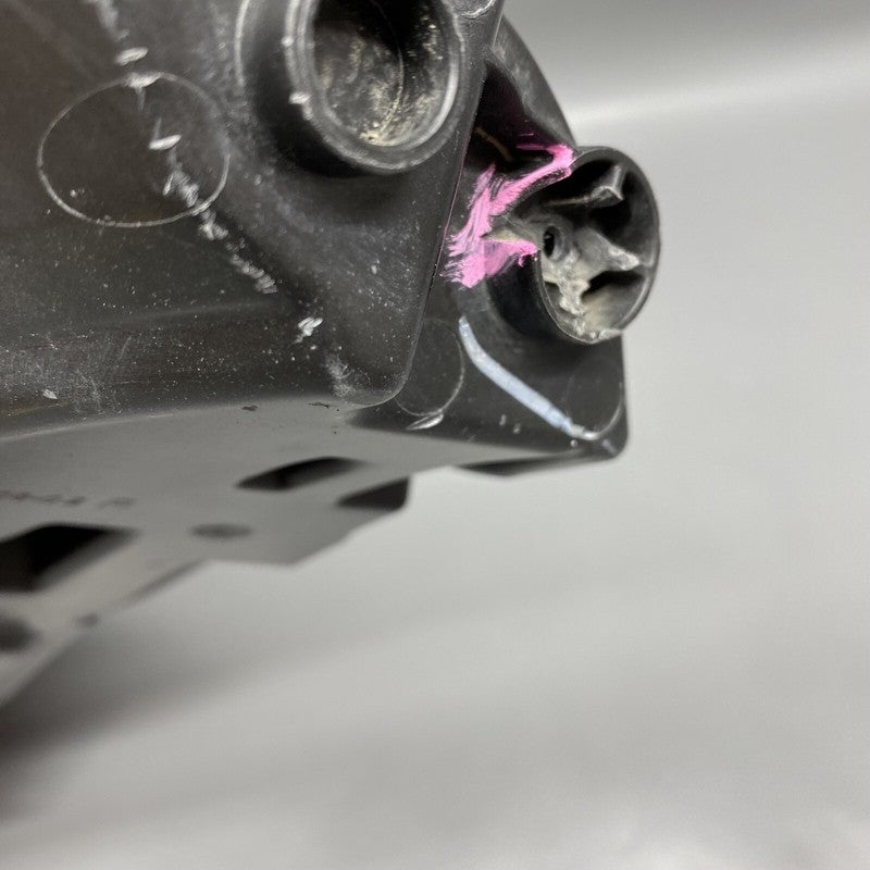 1077371-00-L TESLA MODEL 3 Y HEADLIGHT RIGHT PASSENGER LED 2021 2022 2023 OEM 1514953-00-C