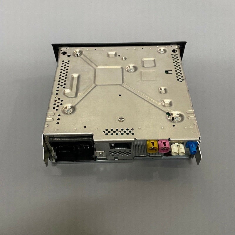 8W0035652 AUDI A4 S4 MULTIMEDIA RADIO HEAD UNIT SD1 SD2 8W0035652 2017 2018 2019 OEM