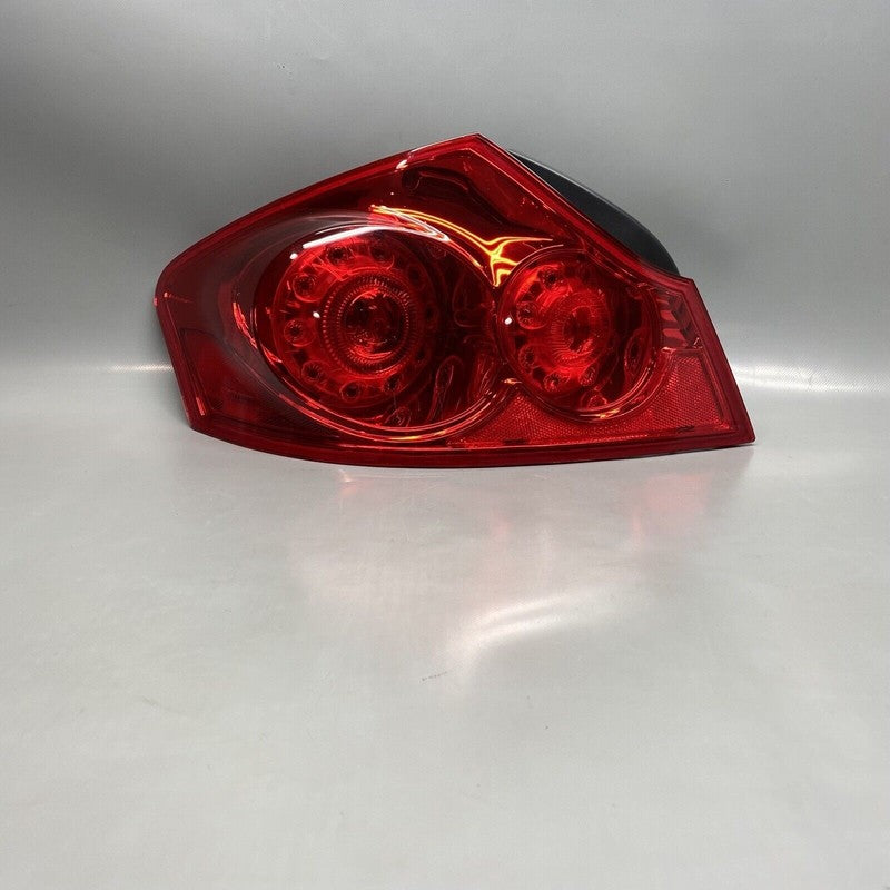 INFINITI G30 TAIL LIGHT LEFT DRIVER 2007 2008 2009 2010 2011 2012 OEM