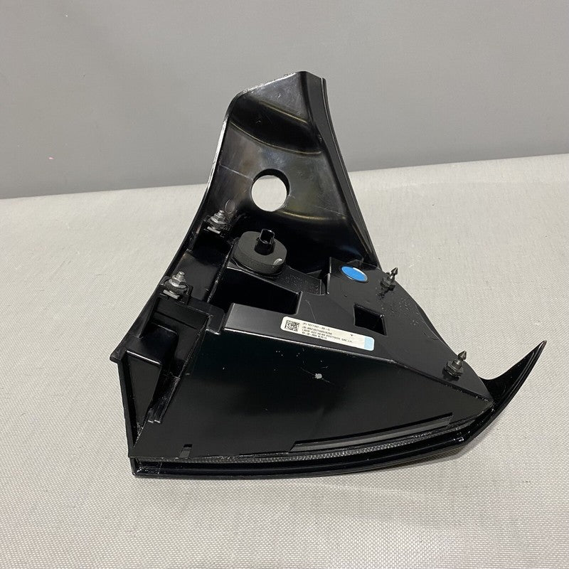 TESLA MODEL 3 TAIL LIGHT LEFT DRIVER 1077397-00-G 2017 2018 2019 2020 