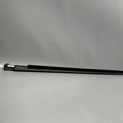 9Y0837475J PORSCHE CAYENNE DOOR WINDOW MOLDING LEFT FRONT 2019 2020 2021 2022 9Y0837475J