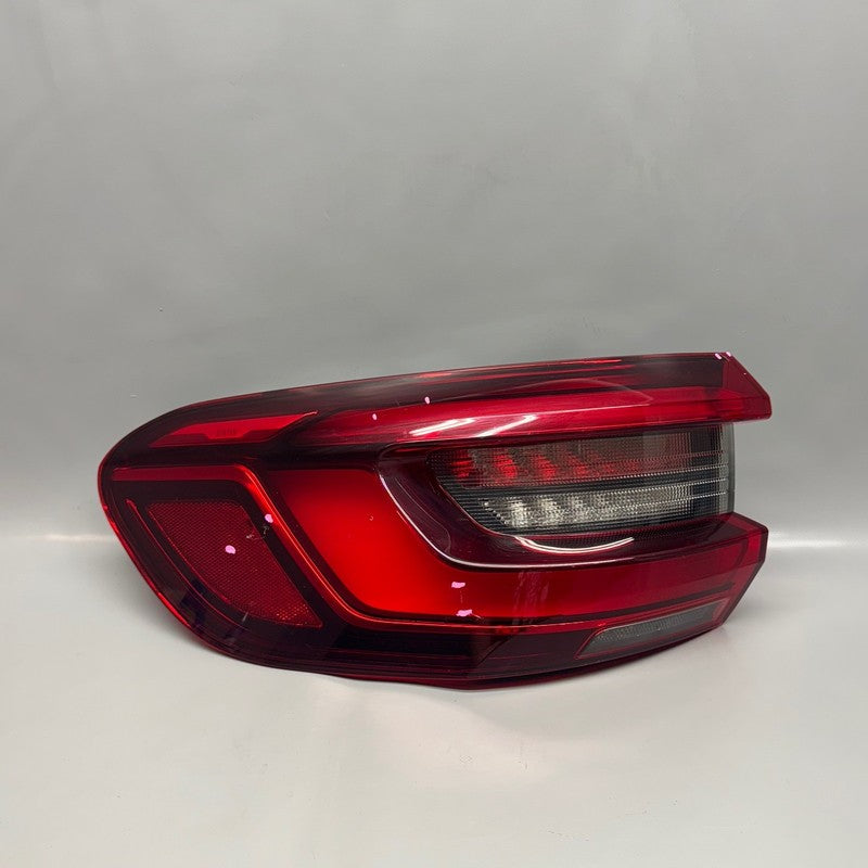 BMW X5 TAIL LIGHT LEFT DRIVER X5M 2019 2020 2021 2022 2023 OEM 3744226