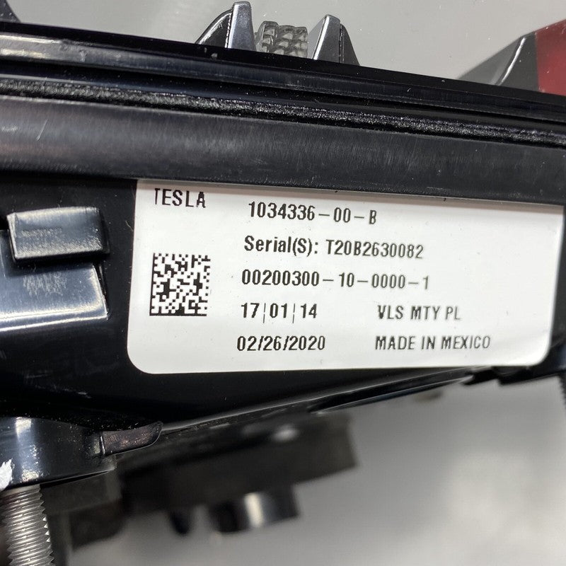 1034336-00-B TESLA MODEL X TAIL LIGHT INNER LEFT DRIVER 2016 2017 2018 2019 2020 OEM