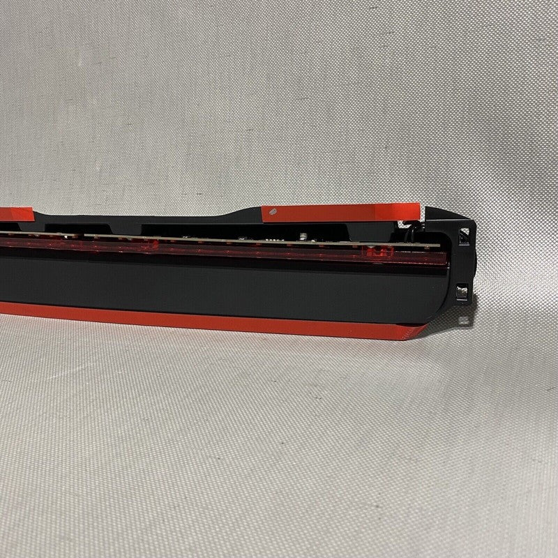 6005917-00F TESLA MODEL S REAR 3RD BRAKE LIGHT LED 6005917-00F 2016 2017 2018 2019 2020 OEM