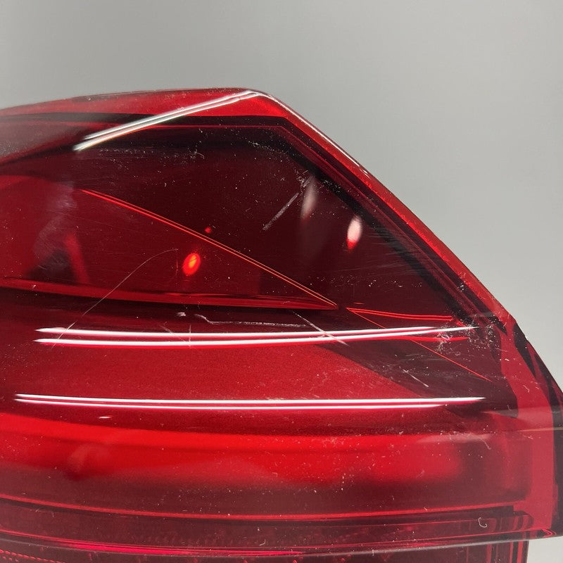 H3740873913 BMW X3 TAIL LIGHT LEFT DRIVER X5M 2018 2019 2020 2021 LED H3740873913