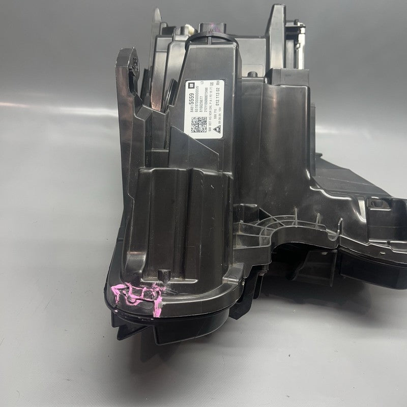 84815559 GMC TERRAIN HEADLIGHT RIGHT PASSENGER 2018 2019 2020 2021 XENON 84815559