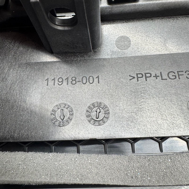 RANGE ROVER SPORT CENTER DASHBOARD AIR VENT GRILLE 2023-2025 OEM M8E2-