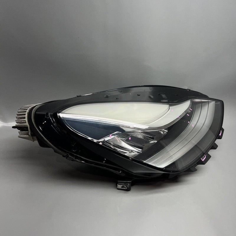 1077372-10-i TESLA MODEL 3 HEADLIGHT RIGHT PASSENGER 2017 2018 2019 2020 LED OEM 1077372-10-i