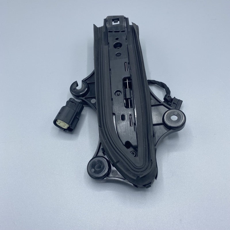 1035418-00-E TESLA MODEL X OUTER DOOR HANDLE LEFT FRONT 1035418-00-E 2016 2017 2018 2019 OEM