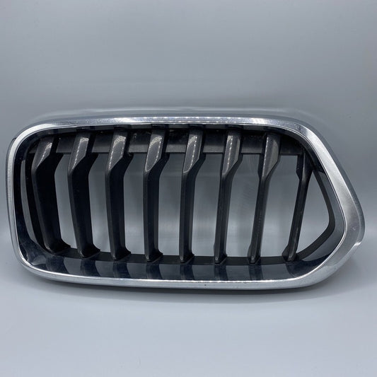 7424777 BMW X2 GRILLE LEFT SIDE F39 7424777 OEM 2016 2017 2018 