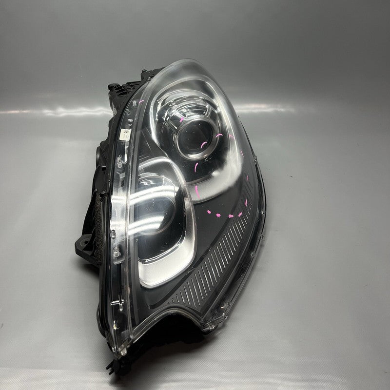 95B941031CS PORSCHE MACAN TURBO HEADLIGHT LEFT DRIVER 2015 2016 2017 2018 XENON OEM
